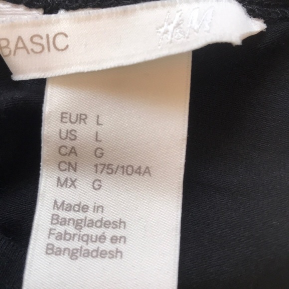 Basic black t-shirt - Picture 2 of 2